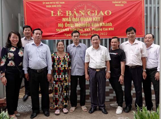 Mặt trận Tổ quốc các cấp quận Ninh Kiều chăm lo đời sống nhân dân 