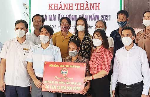 Nam Định: Giúp người nghèo an cư lạc nghiệp