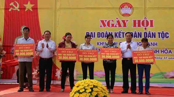 Hòa Bình: Ngày hội đại đoàn kết khu dân cư Đồng Danh, xã Phú Thành