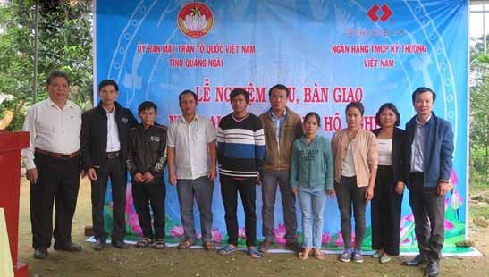 Quảng Ngãi: Nghiệm thu và bàn giao 60 nhà Đại đoàn kết cho hộ nghèo ở huyện Trà Bồng