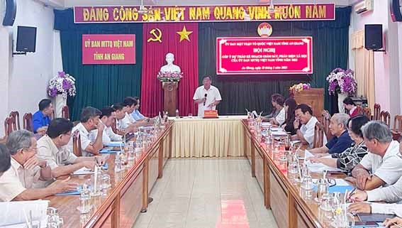 Ủy ban MTTQ tỉnh An Giang góp ý dự thảo kế hoạch giám sát, phản biện xã hội năm 2023