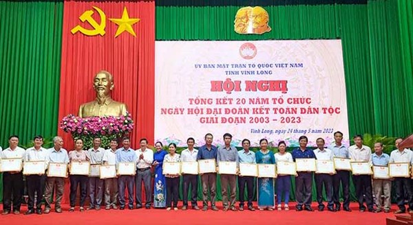 Ủy ban MTTQ tỉnh Vĩnh Long tổng kết 20 năm Ngày hội Đại đoàn kết toàn dân tộc