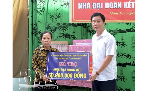 Thái Bình: Khánh thành, bàn giao nhà đại đoàn kết cho người nghèo