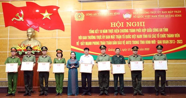 Quảng Bình: Tổng kết 10 năm thực hiện chương trình phối hợp đẩy mạnh phong trào toàn dân bảo vệ an ninh Tổ quốc trong tình hình mới giai đoạn 2013-2023.