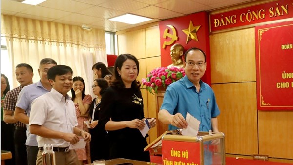 Bắc Giang ủng hộ 2,5 tỷ đồng xây nhà đại đoàn kết cho hộ nghèo tỉnh Điện Biên
