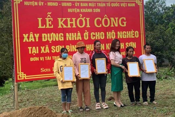 Khánh Hòa: Bàn giao 50 căn nhà Đại đoàn kết cho các hộ nghèo năm 2023