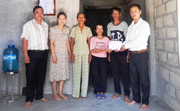 Ủy ban MTTQ tỉnh Thừa Thiên Huế chung tay chăm lo người nghèo