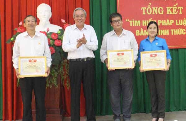 Ninh Thuận: Tổng kết đợt 2 cuộc thi “Tìm hiểu pháp luật và nghị quyết của Đảng bằng hình thức trực tuyến” năm 2023