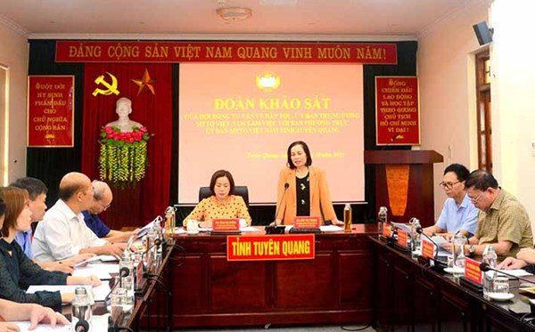 Hội đồng tư vấn về dân tộc, Uỷ ban Trung ương MTTQ Việt Nam làm việc tại Tuyên Quang