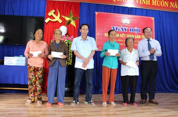 Ngày hội đại đoàn kết ở Khu dân cư Phước Lộc