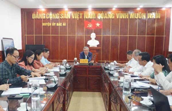 Ủy ban MTTQ Việt Nam tỉnh Ninh Thuận làm việc với Huyện ủy Bác Ái về công tác chỉ đạo Đại hội đại biểu MTTQ Việt Nam huyện, nhiệm kỳ 2024-2029