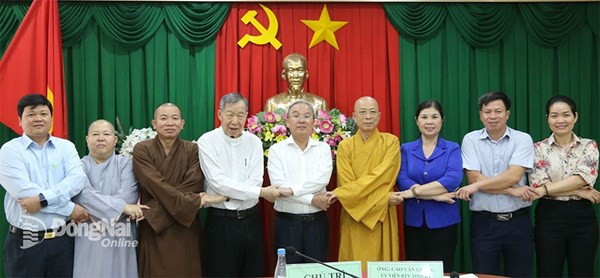 Ủy ban MTTQ Việt Nam tỉnh Đồng Nai phối hợp với Ban Trị sự Giáo hội Phật giáo tỉnh và Ủy ban Đoàn kết Công giáo tỉnh thực hiện 6 nhiệm vụ trọng tâm