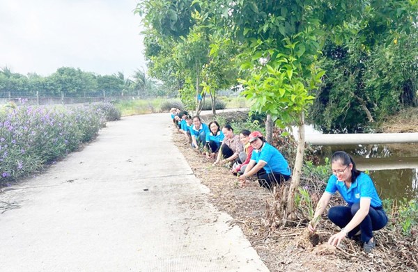 Cần Giuộc: Lan tỏa Cuộc vận động Toàn dân đoàn kết xây dựng nông thôn mới, đô thị văn minh  