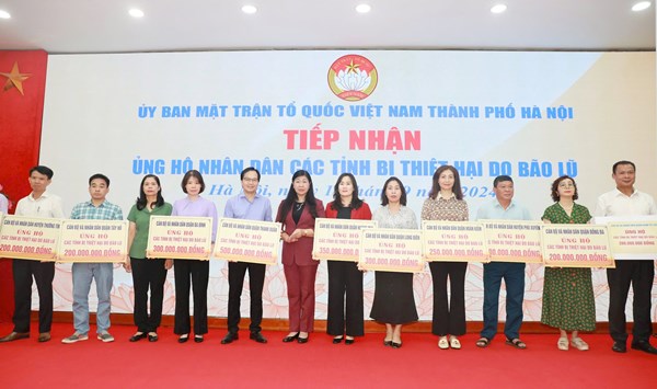 Hà Nội: Tiếp nhận hơn 26 tỷ đồng ủng hộ nhân dân các tỉnh bị thiệt hại do bão lũ