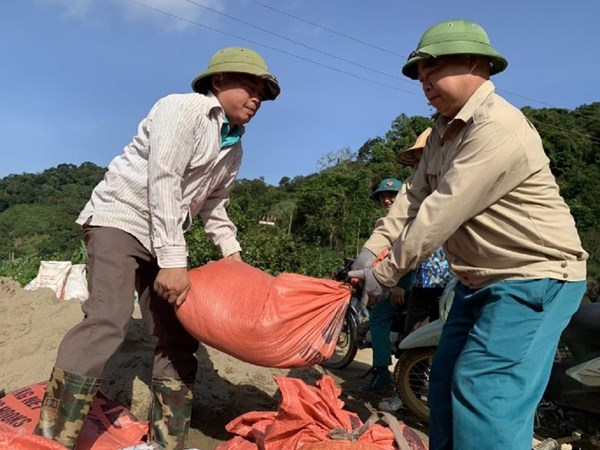 Hỗ trợ nhà ở, giúp đồng bào dân tộc thiểu số an cư lạc nghiệp