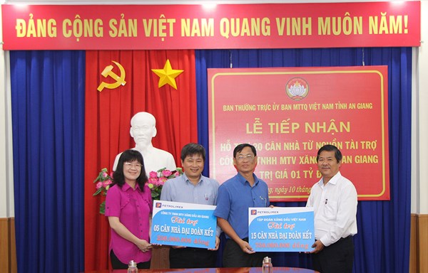 MTTQ các cấp tỉnh An Giang “Không để ai bị bỏ lại phía sau”