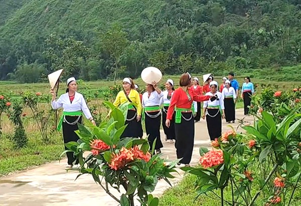 Đa dạng chính sách hỗ trợ đồng bào dân tộc thiểu số ở huyện Yên Lập