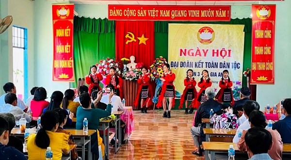 Bình Thuận: Thắt chặt tình đoàn kết qua “Ngày hội Đại đoàn kết toàn dân tộc”