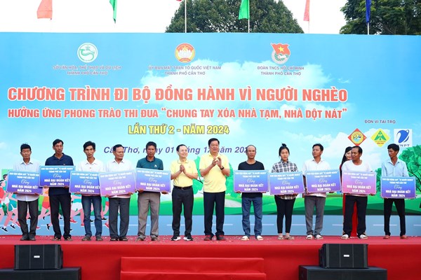 Cần Thơ: Hơn 3.000 người đi bộ vì người nghèo