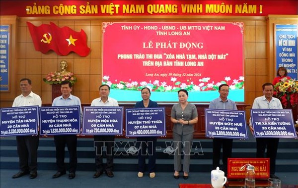 Long An: Hiện thực ước mơ an cư cho hộ nghèo 