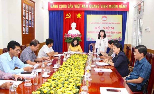 Ban Vận động Quỹ Vì người nghèo tỉnh An Giang tổ chức chăm lo Tết cho hộ nghèo