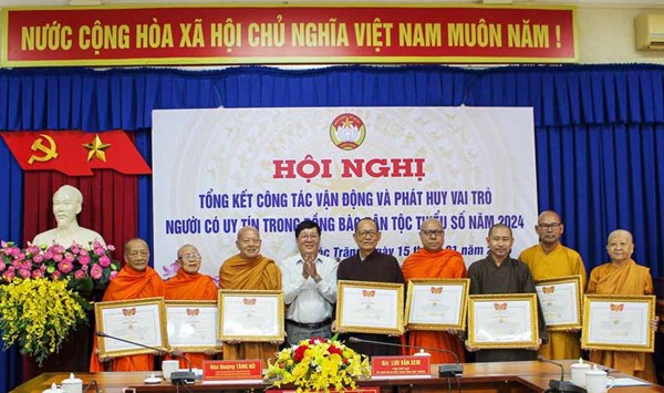 Sóc Trăng: Nhiều kết quả từ công tác phát huy vai trò của người có uy tín trong vùng đồng bào dân tộc thiểu số