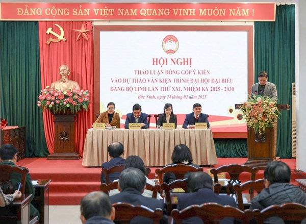 Bắc Ninh: Thảo luận đóng góp ý kiến vào dự thảo văn kiện trình Đại hội đại biểu Đảng bộ tỉnh