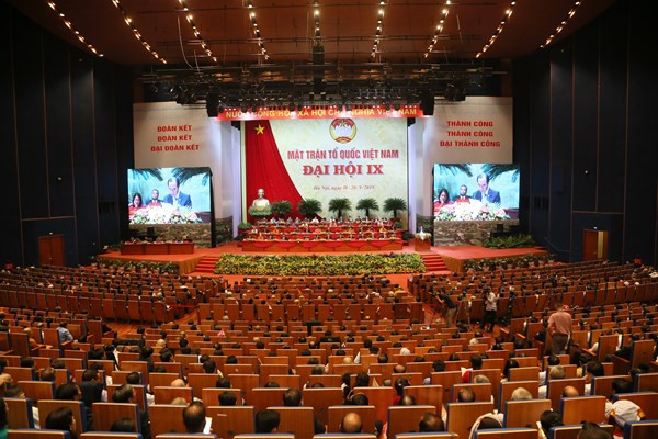 999 Đại biểu tham dự Đại hội đại biểu toàn quốc Mặt trận Tổ quốc Việt Nam lần thứ IX