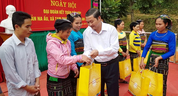 Thanh Hóa: Rộn ràng ngày hội Đại đoàn kết ở Na Ấu