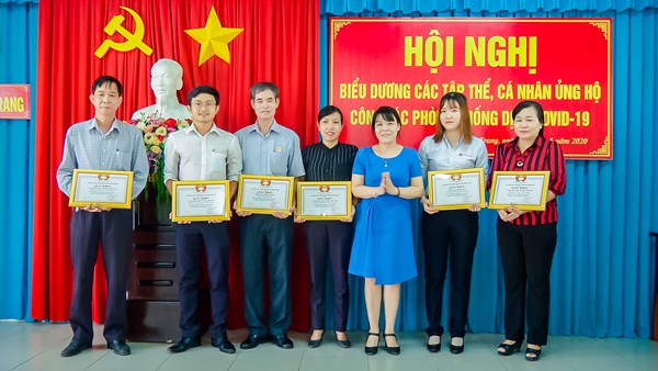 TP. Nha Trang: Biểu dương, khen thưởng các tập thể, cá nhân đóng góp tích cực trong công tác phòng, chống dịch Covid-19