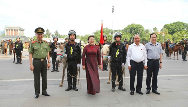 Bộ Công an ra mắt lực lượng Cảnh sát cơ động kỵ binh 