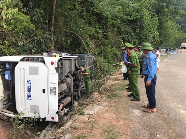Chủ tịch Trần Thanh Mẫn gửi điện thăm hỏi tới gia đình các nạn nhân gặp tai nạn giao thông tại tỉnh Quảng Bình