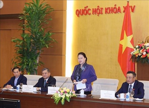 Chủ tịch Quốc hội tiếp các đại sứ, trưởng cơ quan đại diện Việt Nam ở nước ngoài