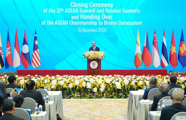 Bế mạc Hội nghị Cấp cao ASEAN lần thứ 37