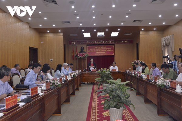 Chủ tịch Quốc hội làm việc với Ban chỉ đạo công tác bầu cử tỉnh Kiên Giang