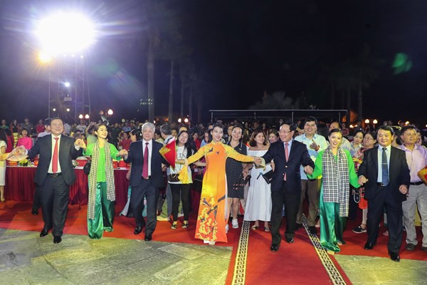 Chương trình nghệ thuật “Văn hoá các dân tộc - Hội tụ và phát triển” mừng Ngày văn hoá các dân tộc Việt Nam