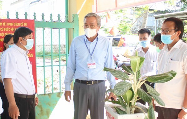 Mặt trận Ninh Thuận kiểm tra công tác bầu cử tại cơ sở 