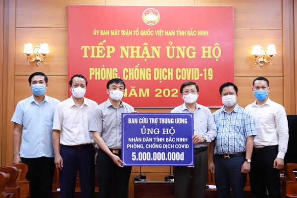 Sử dụng nguồn kinh phí do Mặt trận Tổ quốc Việt Nam tiếp nhận để mua vaccine phòng COVID-19