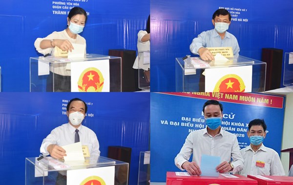 Các Phó Chủ tịch UBTƯ MTTQ Việt Nam cùng cử tri đi bầu cử