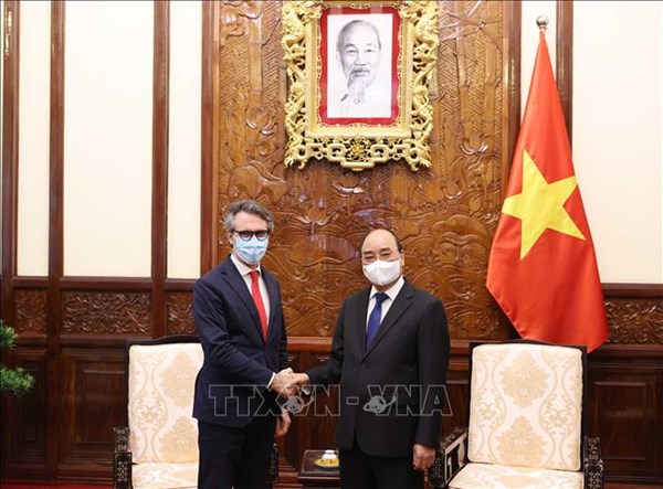 Chủ tịch nước Nguyễn Xuân Phúc tiếp Đại sứ Liên minh châu Âu tại Việt Nam 
