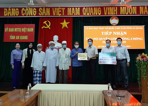 An Giang, Thừa Thiên - Huế, Quảng Ngãi, Quảng Ninh: Tiếp nhận ủng hộ phòng, chống dịch COVID-19