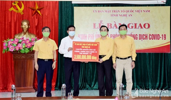 Nghệ An: Gần 15 tỷ đồng ủng hộ và đăng ký ủng hộ phòng chống dịch 