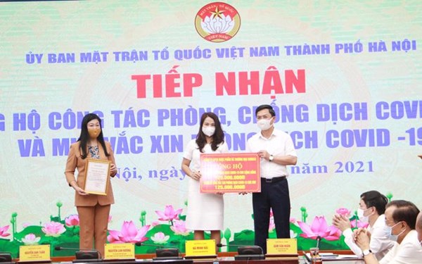 Hà Nội tổ chức “Chương trình truyền hình trực tiếp: Hà Nội chung tay hành động đẩy lùi dịch Covid-19” 