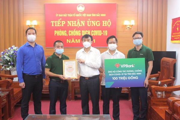 Bắc Ninh: Trên 191 tỷ đồng ủng hộ công tác phòng, chống dịch COVID-19