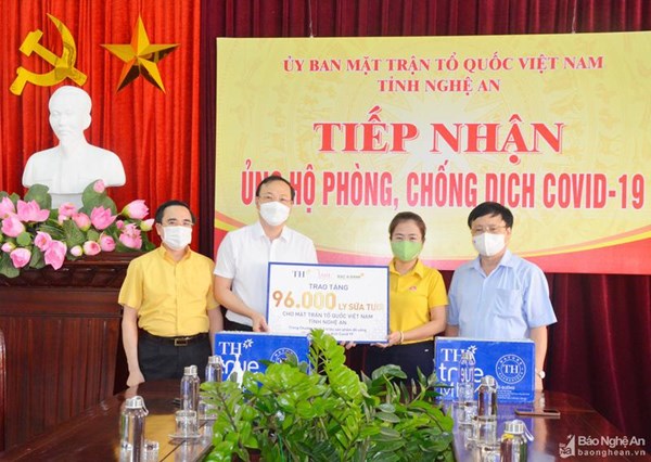 Nghệ An: Trên 52,5 tỷ đồng ủng hộ công tác phòng chống dịch