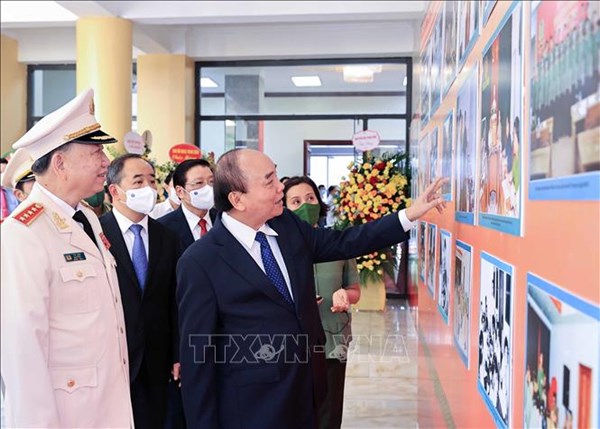 Chủ tịch nước dự lễ kỷ niệm 75 năm Ngày truyền thống An ninh nhân dân