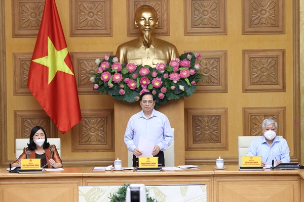 Thủ tướng Chính phủ làm việc với lãnh đạo Ban Dân vận và UBTƯ MTTQ Việt Nam