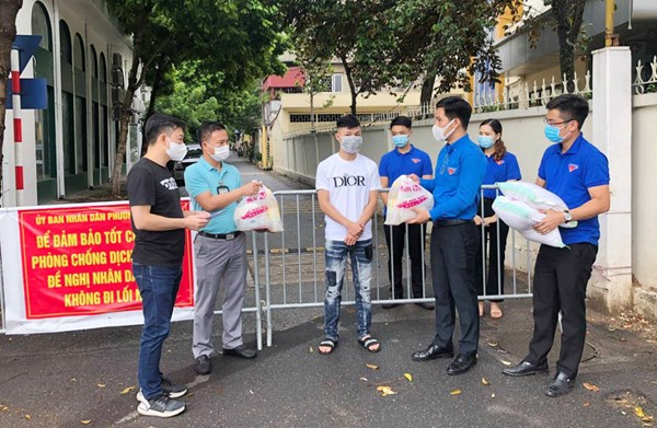 Gần 5 nghìn lượt tình nguyện viên Thủ đô đăng ký tham gia chống dịch