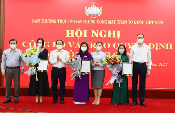 UBTƯ MTTQ Việt Nam triển khai quyết định về công tác cán bộ