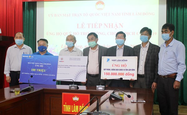 Lâm Đồng: Các doanh nghiệp tiếp tục ủng hộ công tác phòng, chống dịch Covid-19